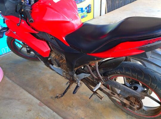 Suzuki Gixer